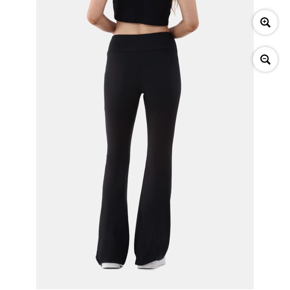 No Boundaries Women’s Black Flare Pants Size Large NWT - Picture 4 of 5